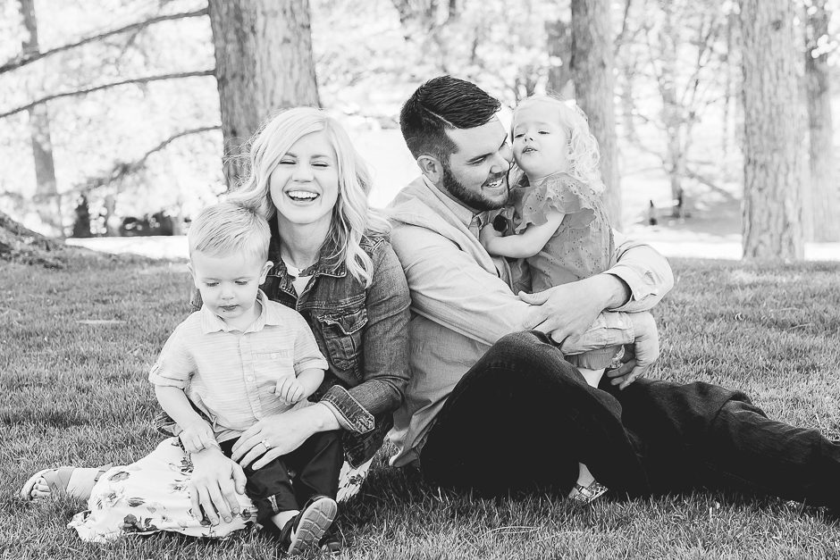 Logan Utah Family Photography Session - Sweet Moments by Candi Photography| Logan Utah Family Photographer | Logan Utah Family Photographer
