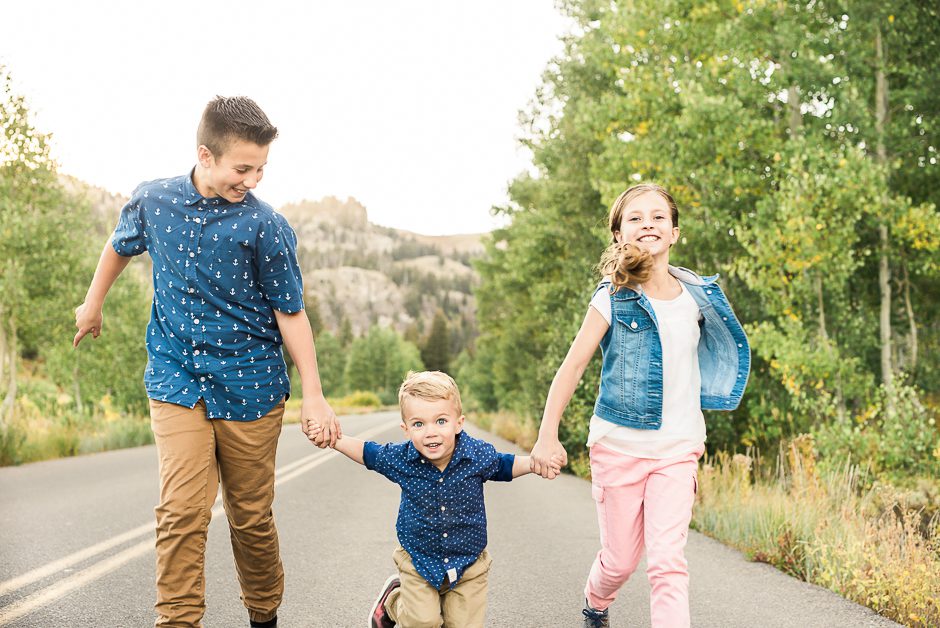 Logan Utah Family Photography Session - Sweet Moments by Candi Photography| Logan Utah Family Photographer | Photographer