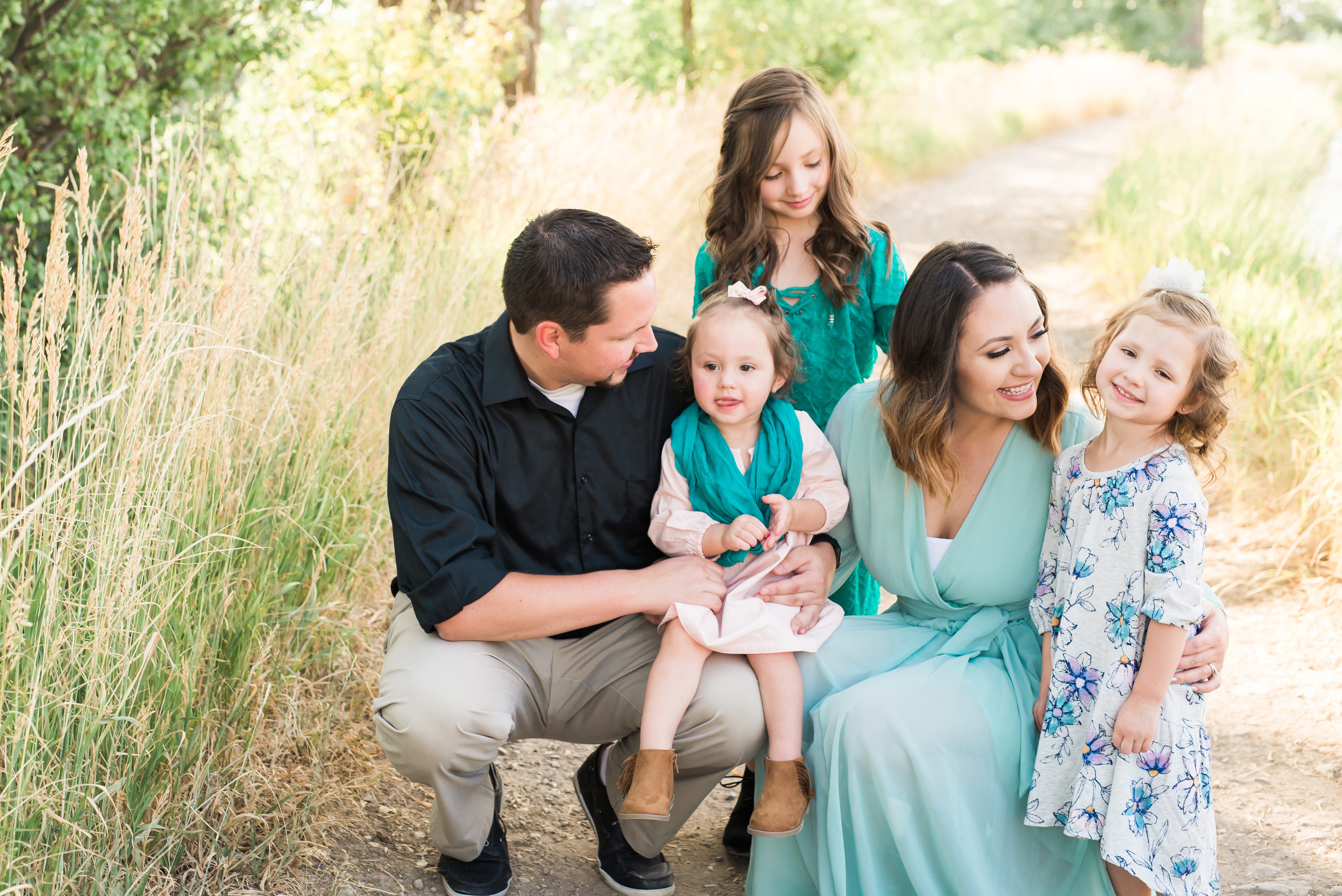 Logan Utah Family Photography Session - Sweet Moments by Candi Photography| Logan Utah Family Photographer |Logan Utah Photographer