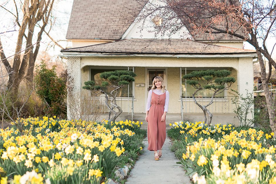 Logan Utah Senior Photography Session - Sweet Moments by Candi Photography| Logan Utah Senior Photographer | Logan Utah Photographer